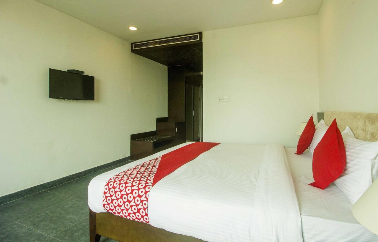Collection O Govinda Sai Hotel Shirdi Eksteriør billede